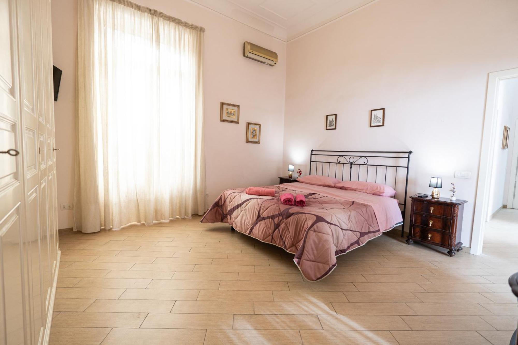 Alessandra- Comfort E Spazio A * Naples